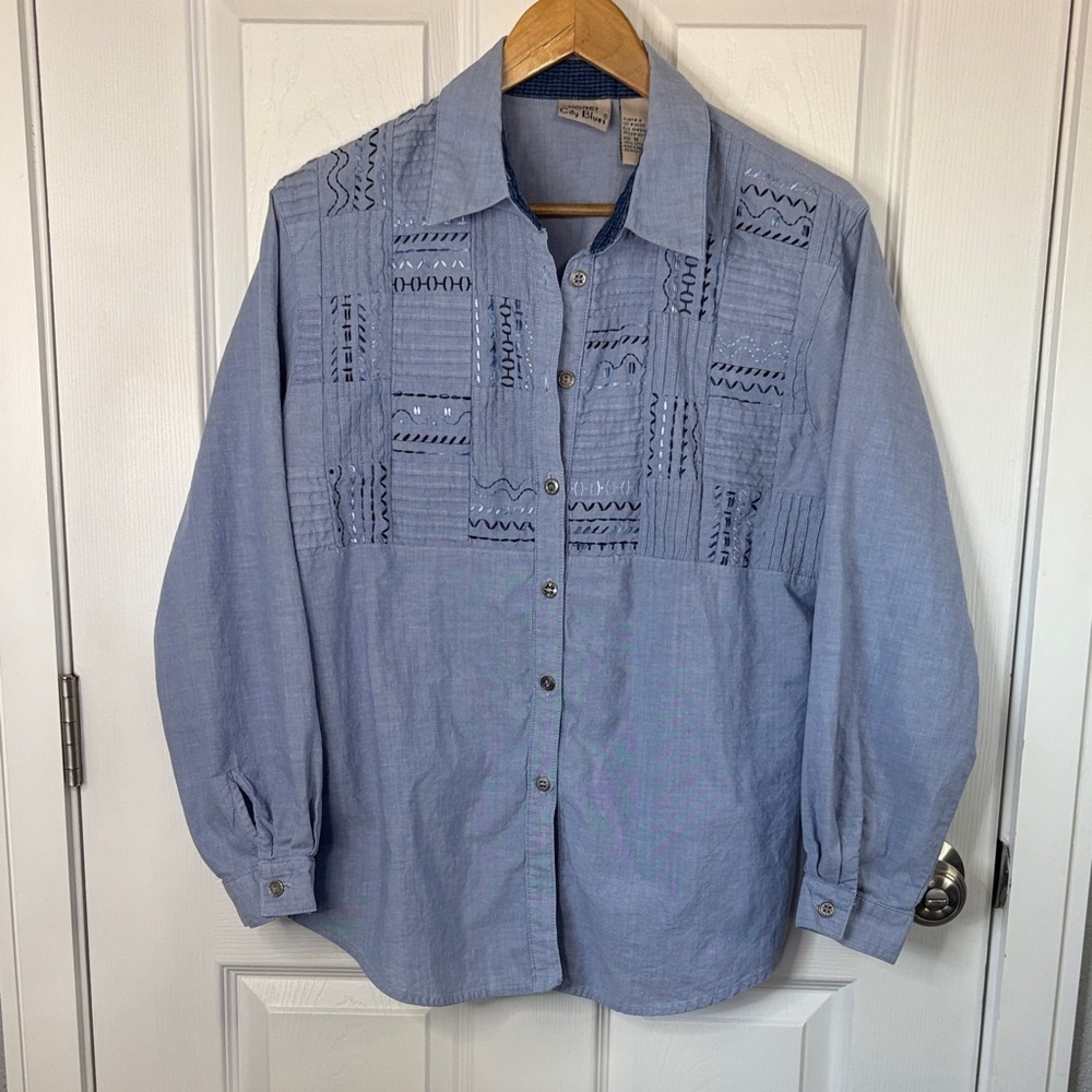 Koret City Blues M Sky Blue Embroidered Cotton Shirt